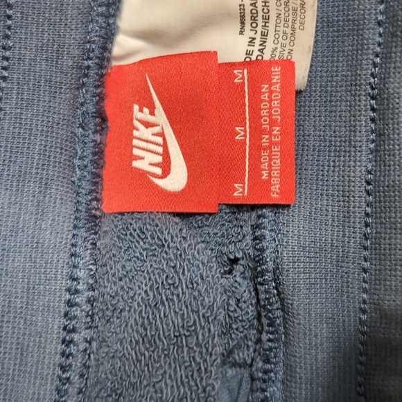 Nike Sportswear Club Fleece Big Swoosh Spellout Shorts Size Medium In Blue - Picture 4 of 7